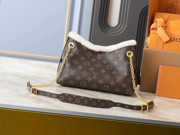 Chic Charm LV Handbag M26568-M13014-M12888 Chic Charm LV Handbag M26568-M13014-M12888