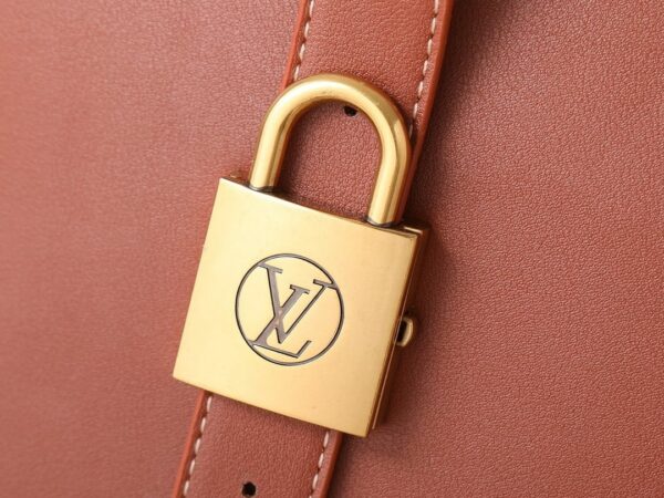Chic Charm LV Handbag M26688-M26257