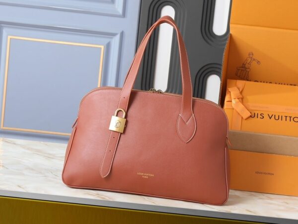 Chic Charm LV Handbag M26688-M26257