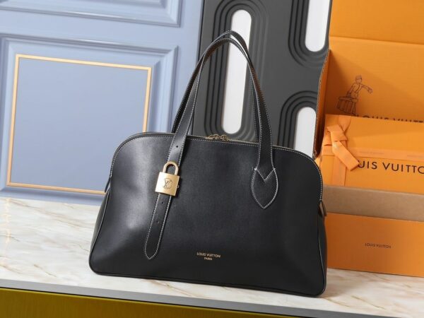 Chic Charm LV Handbag M26688-M26257