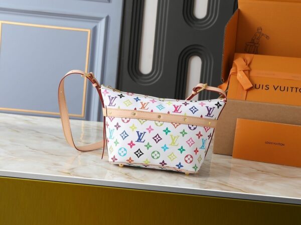 Chic Charm LV Handbag M27900