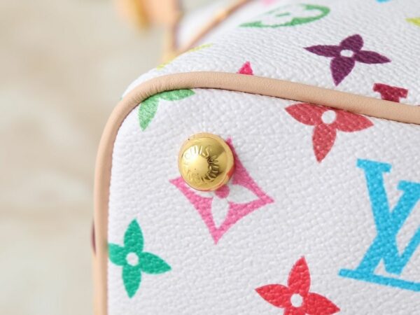 Chic Charm LV Handbag M27900