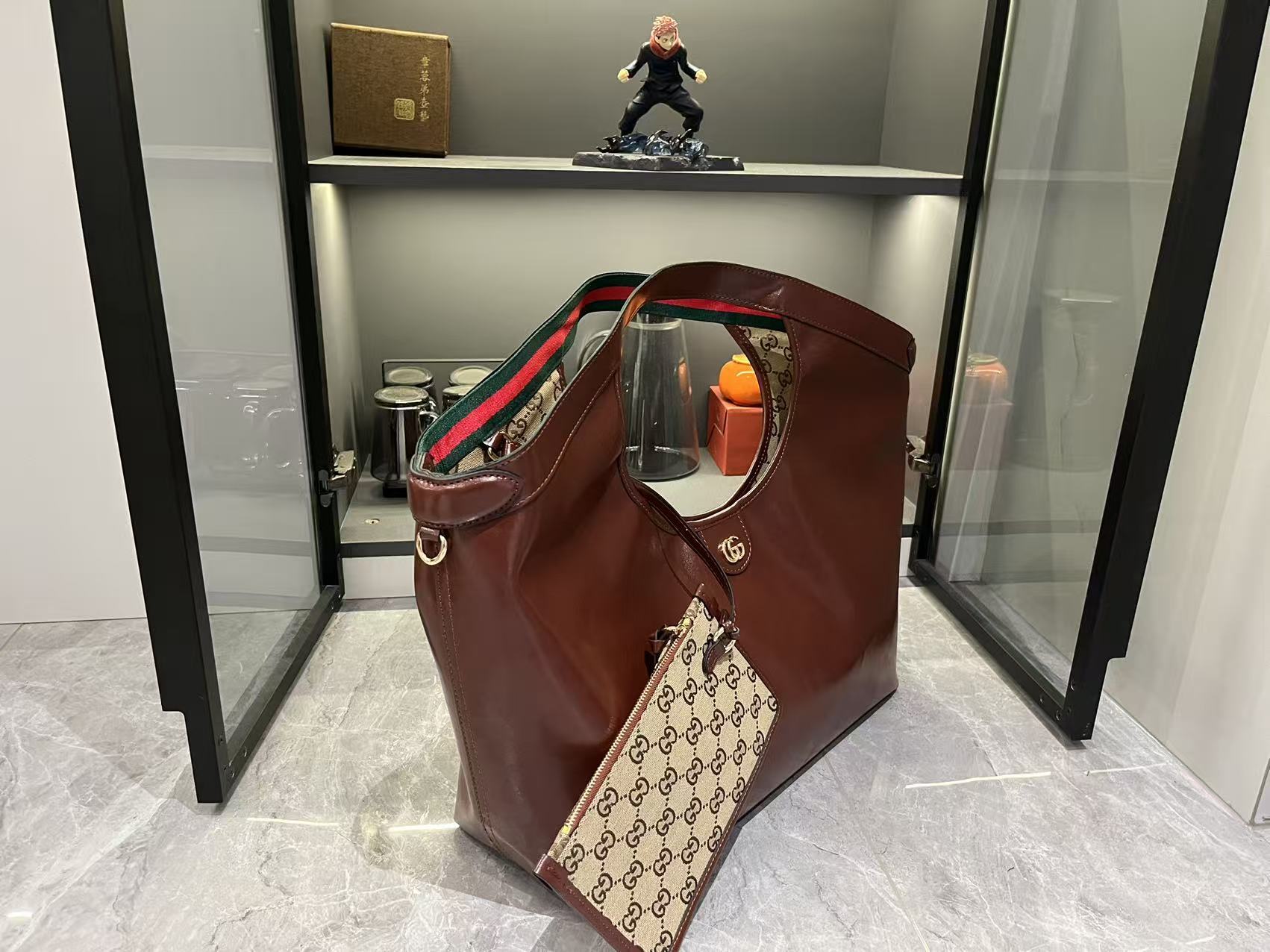 Luxury Gucci Handbag 853971.1 Luxury Gucci Handbag 853971.1