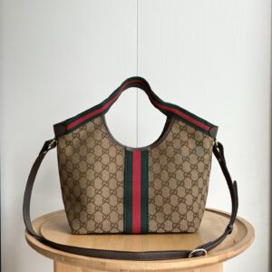 Luxury Gucci Handbag 860845 10 720fa24c