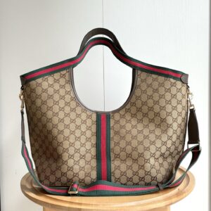 Luxury Gucci Handbag 853971.2 2 6ce6fff5