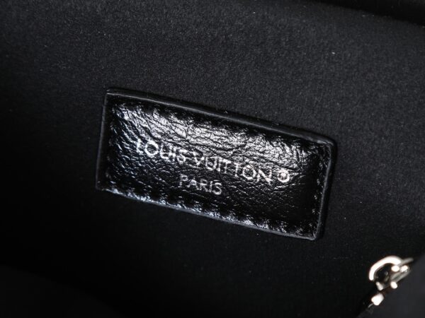 Chic Charm LV Handbag M28137-M14526 Chic Charm LV Handbag M28137-M14526