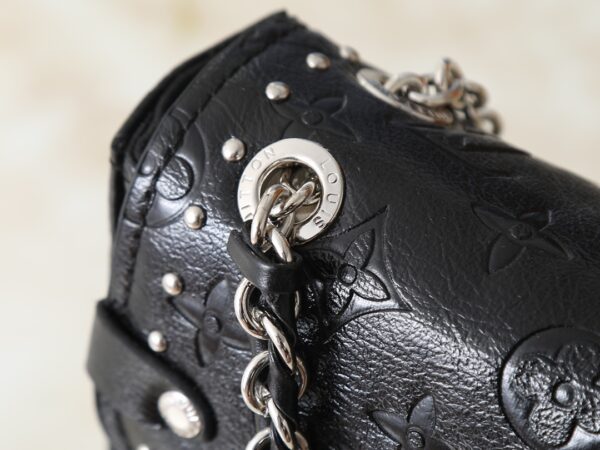 Chic Charm LV Handbag M28137-M14526 Chic Charm LV Handbag M28137-M14526
