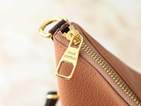 Chic Charm LV Handbag M27825-M28029