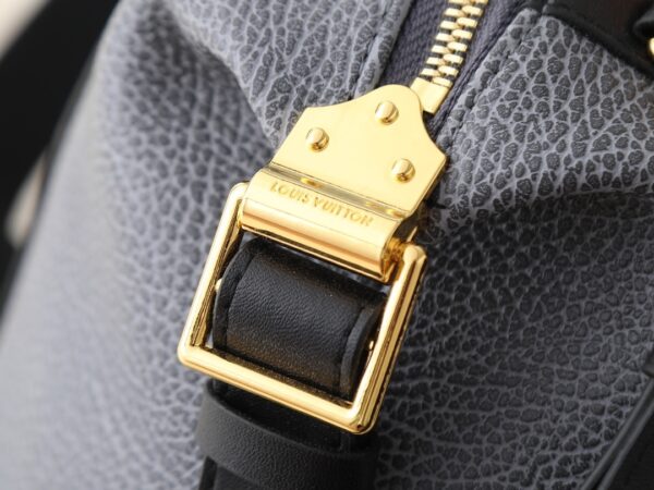 Chic Charm LV Handbag M14700-M26563-M14702-081 Chic Charm LV Handbag M14700-M26563-M14702-081
