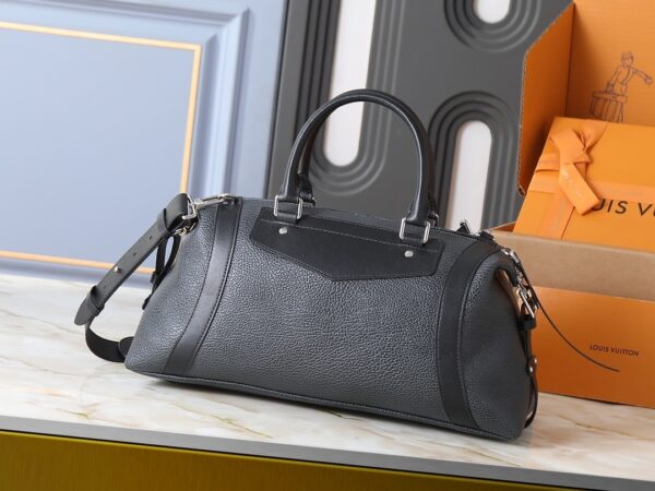 Chic Charm LV Handbag M14700-M26563-M14702-081 Chic Charm LV Handbag M14700-M26563-M14702-081