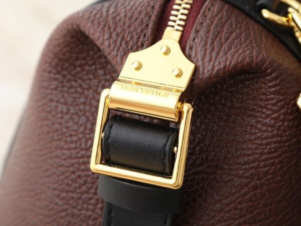 Chic Charm LV Handbag M14700-M26563-M14702-081 Chic Charm LV Handbag M14700-M26563-M14702-081