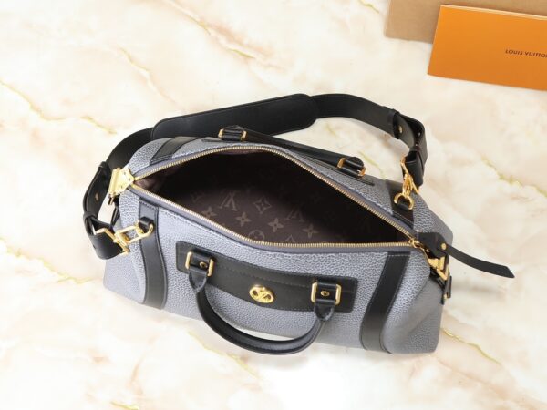 Chic Charm LV Handbag M14700-M26563-M14702-081 Chic Charm LV Handbag M14700-M26563-M14702-081