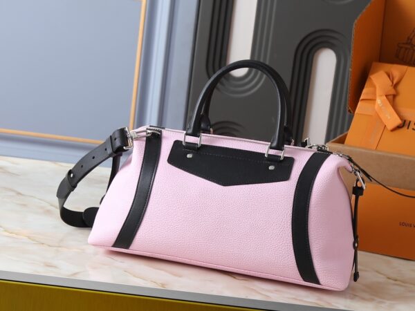 Chic Charm LV Handbag M14700-M26563-M14702-081 Chic Charm LV Handbag M14700-M26563-M14702-081