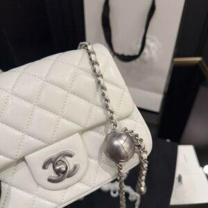 b0a90520 result Photoroom