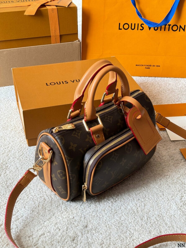 Stylish Fashion Carry Bag L5296