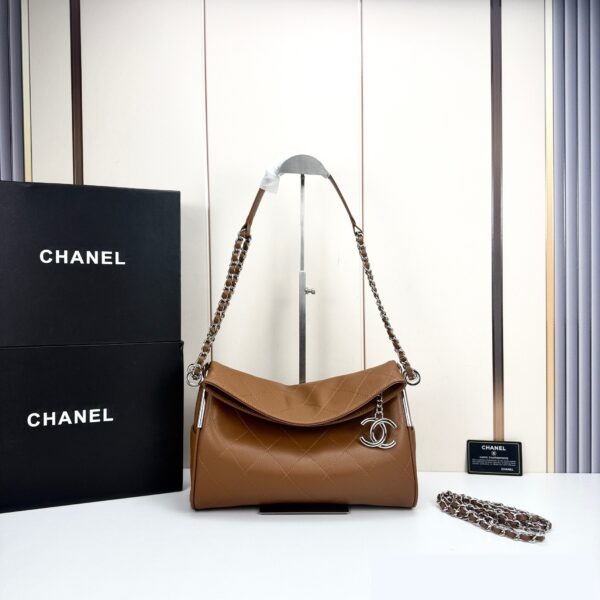 Chic Charm CN Handbag 5838 Chic Charm CN Handbag 5838