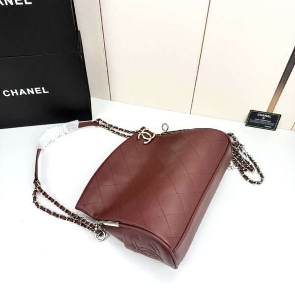 Chic Charm CN Handbag 5838 Chic Charm CN Handbag 5838