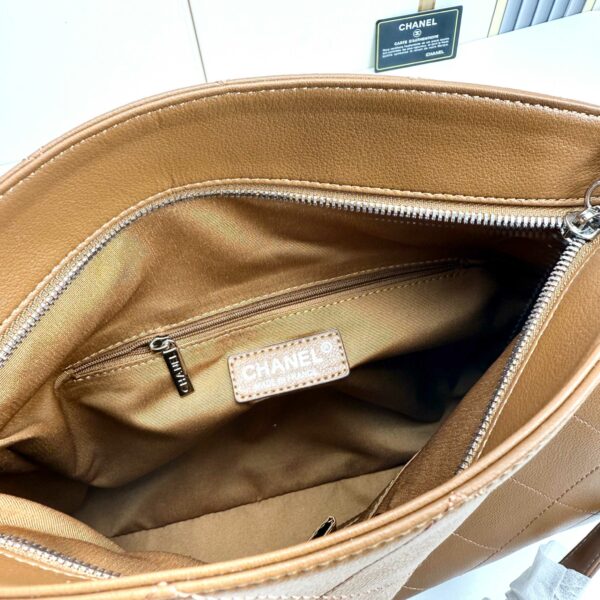 Chic Charm CN Handbag 5838 Chic Charm CN Handbag 5838
