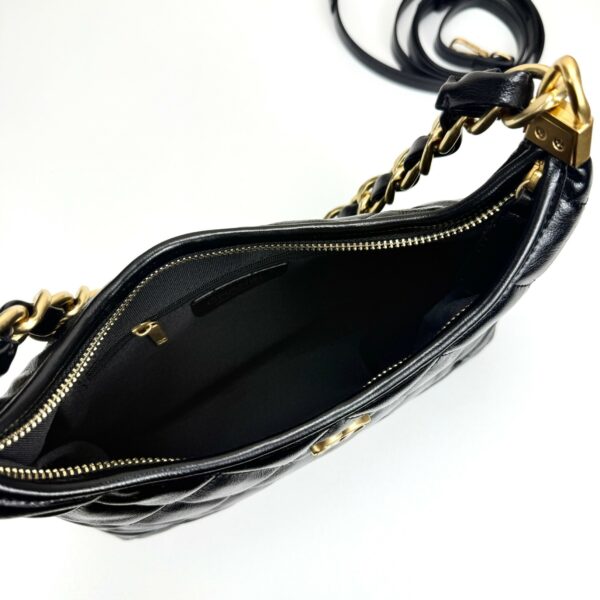 Chic Charm CN Handbag 19661