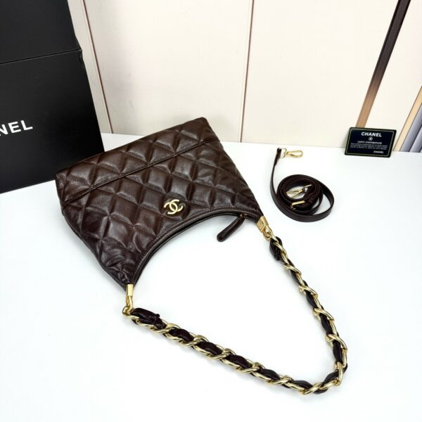 Chic Charm CN Handbag 19661