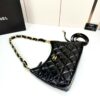 Chic Charm CN Handbag 19661