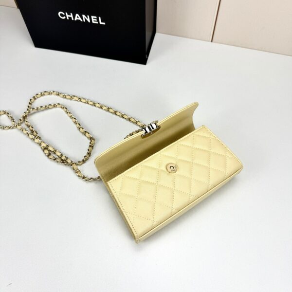Chic Charm CN Handbag 96149