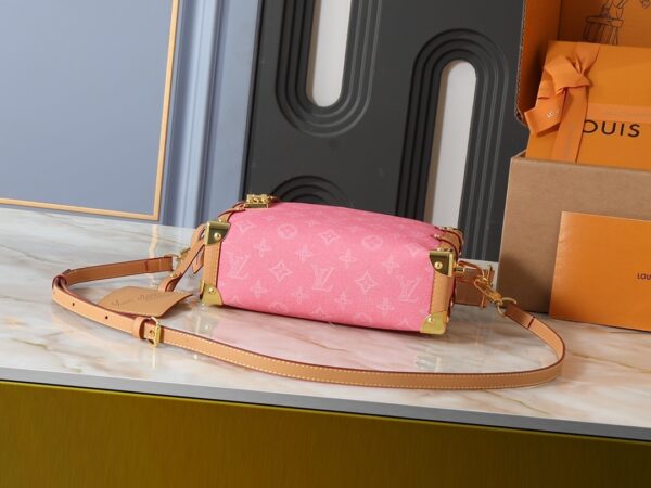 Chic Charm LV Handbag M46358