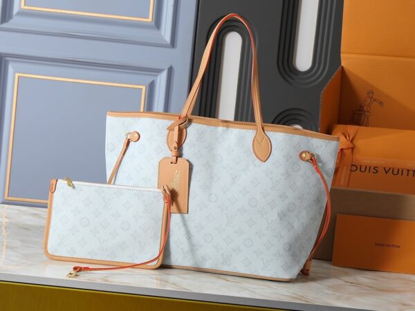 Chic Charm LV Handbag M27521-M40995