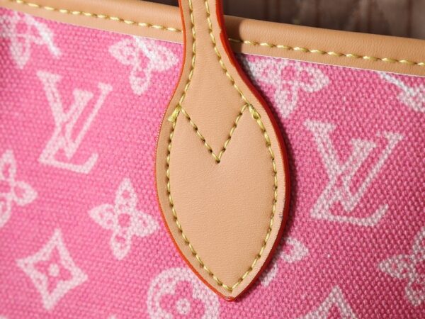 Chic Charm LV Handbag M27521-M40995