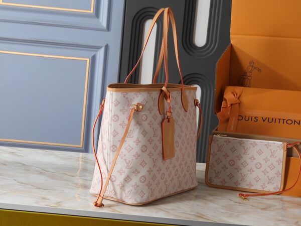 Chic Charm LV Handbag M27521-M40995