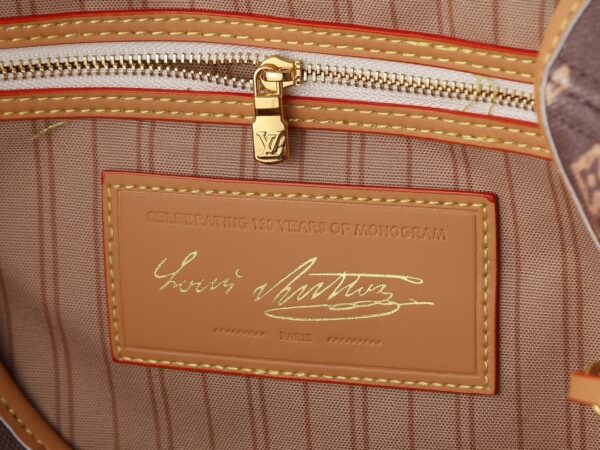 Chic Charm LV Handbag M27521-M40995