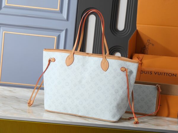 Chic Charm LV Handbag M27521-M40995
