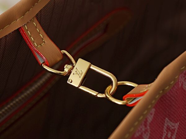 Chic Charm LV Handbag M27521-M40995