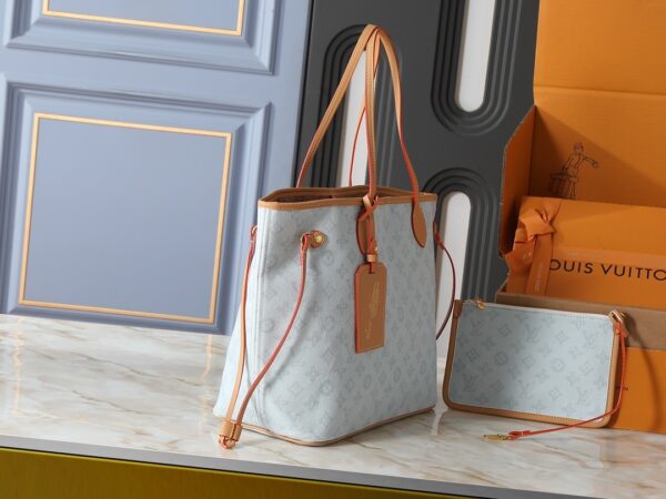 Chic Charm LV Handbag M27521-M40995