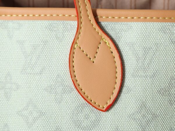 Chic Charm LV Handbag M27521-M40995