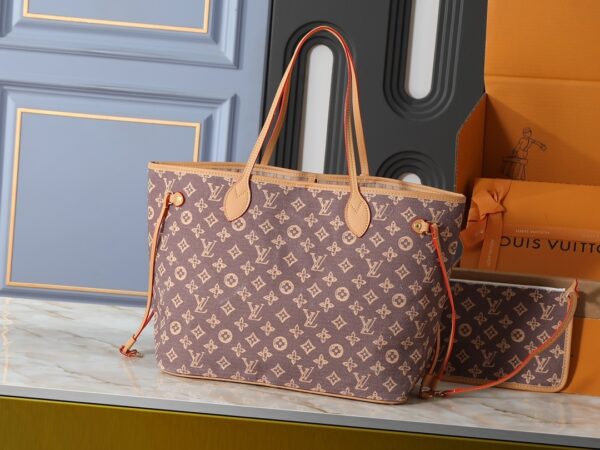 Chic Charm LV Handbag M27521-M40995