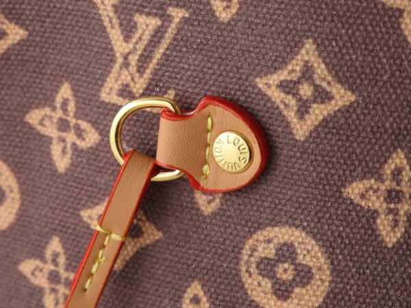 Chic Charm LV Handbag M27521-M40995