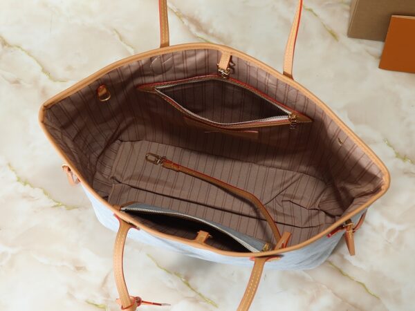 Chic Charm LV Handbag M27521-M40995