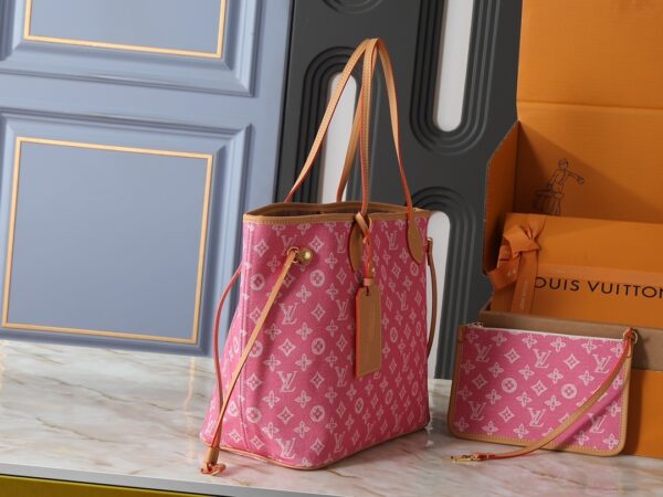 Chic Charm LV Handbag M27521-M40995