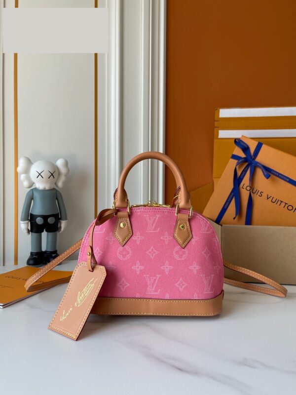Chic Charm LV Handbag M27526-M27525