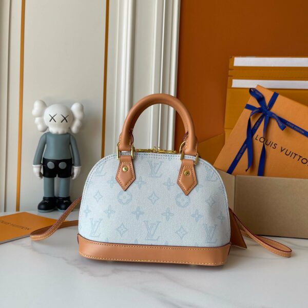 Chic Charm LV Handbag M27526-M27525