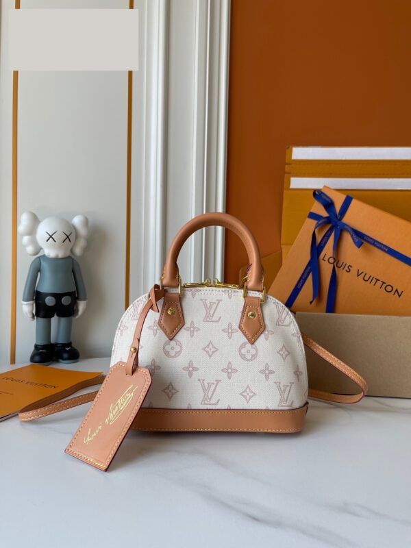 Chic Charm LV Handbag M27526-M27525