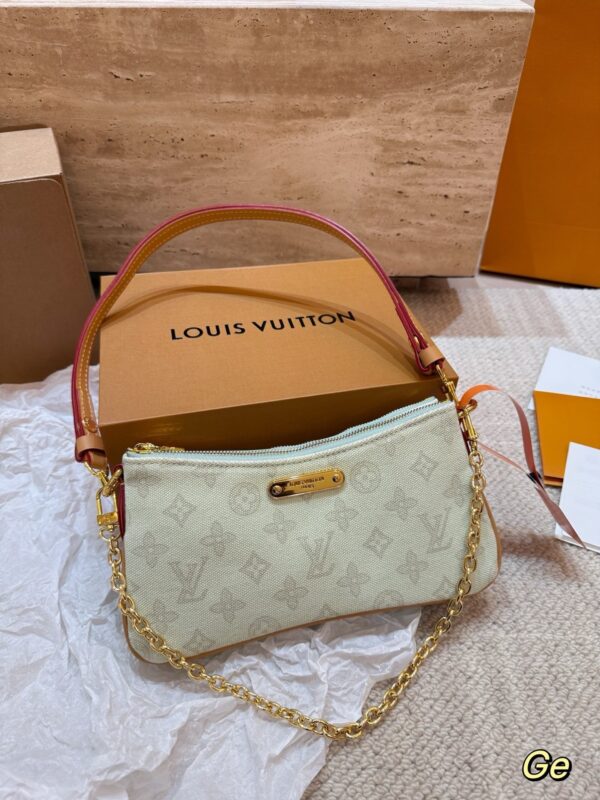 Stylish Fashion Carry LV Handbag LV25122210