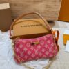 Stylish Fashion Carry LV Handbag LV25122210