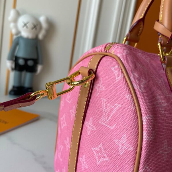 Chic Charm LV Handbag N25728-M40390