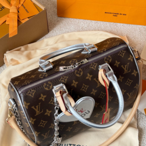 8e276555 result Photoroom