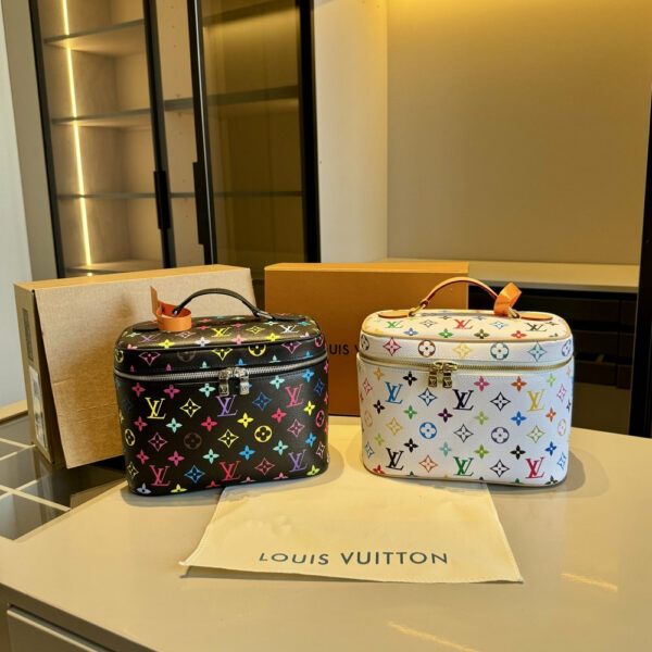 Stylish Fashion Carry Bag L5321 Stylish Fashion Carry Bag L5321