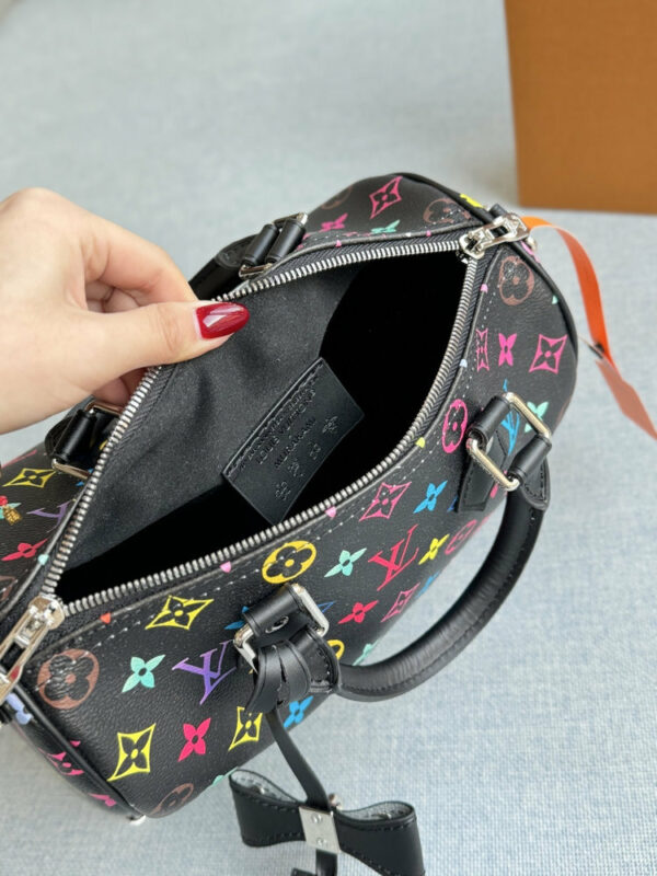 Stylish Fashion Carry Bag L5323 Stylish Fashion Carry Bag L5323