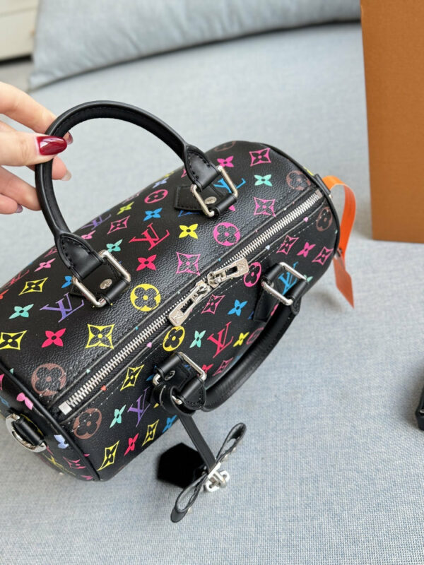 Stylish Fashion Carry Bag L5323 Stylish Fashion Carry Bag L5323