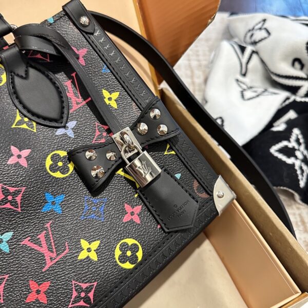Stylish Fashion Carry LV Handbag LV26183 Stylish Fashion Carry LV Handbag LV26183